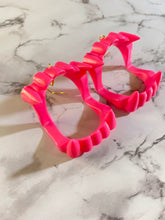 Load image into Gallery viewer, Vampire Teeth Earrings