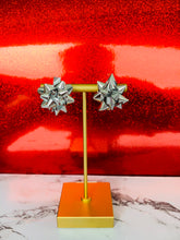 Load image into Gallery viewer, Gift Bow Earrings