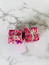 Load image into Gallery viewer, Present Earrings
